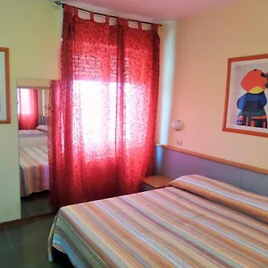 2* Hotel Lucerna