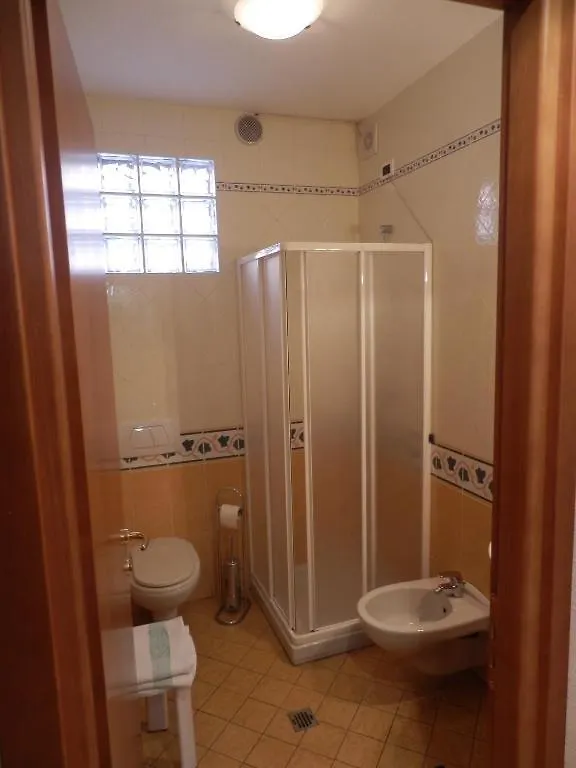 Hotel Jean Marie Arma di Taggia 3*,  Italia