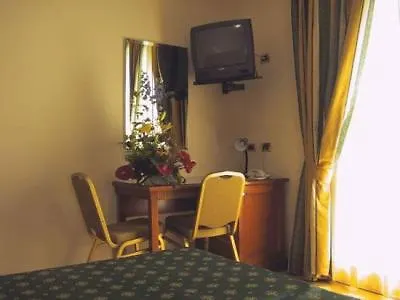 Hotel Jean Marie Arma di Taggia 3*,